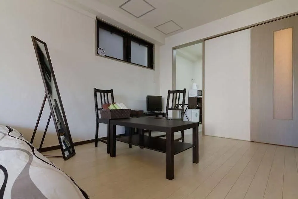 Shinsaibashi Nishinagahori Apartment Ōsaka